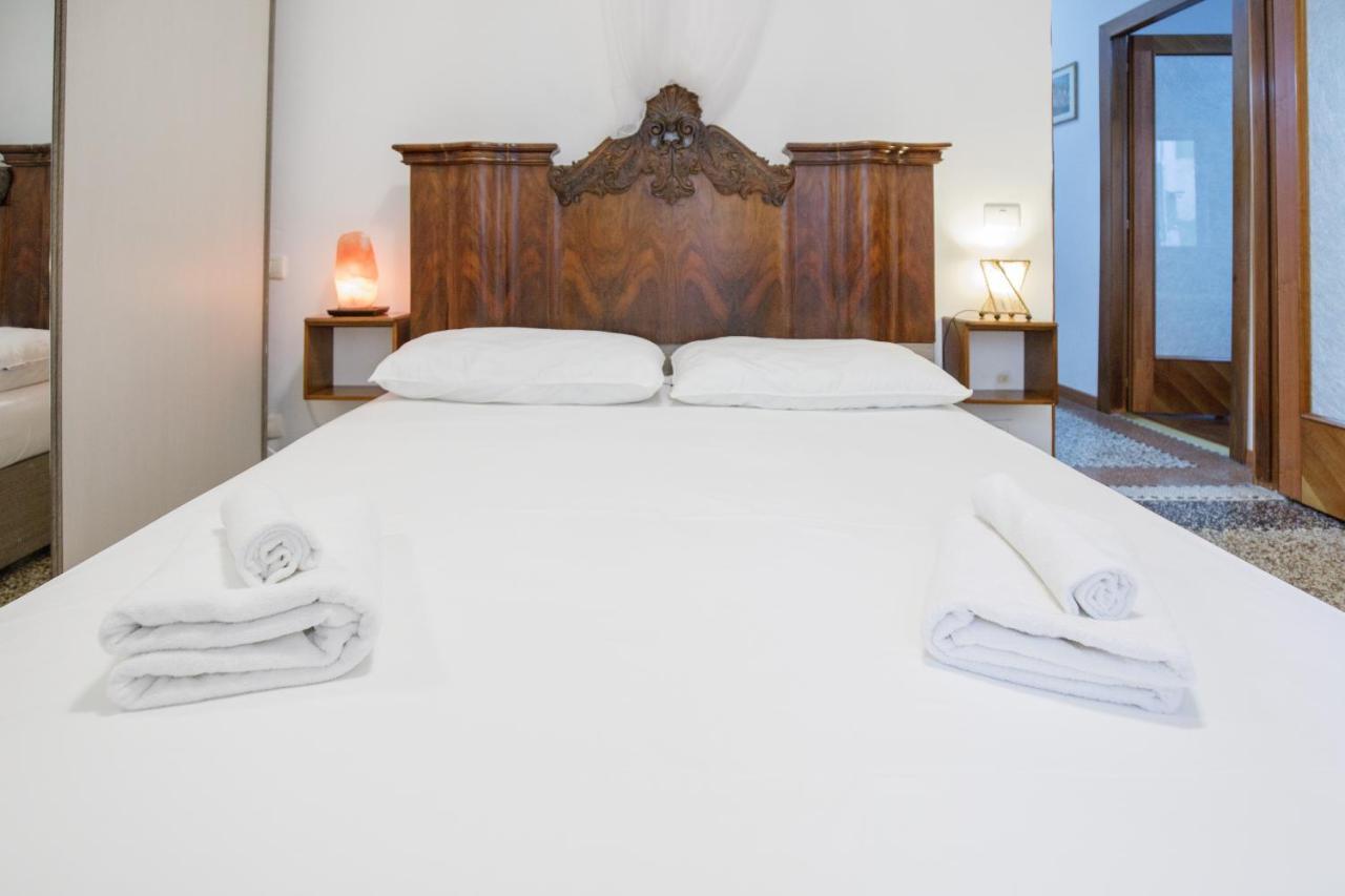 Gozzi House - Comoda Casa - Free Parking - Easy To Venice! Mestre Exterior foto